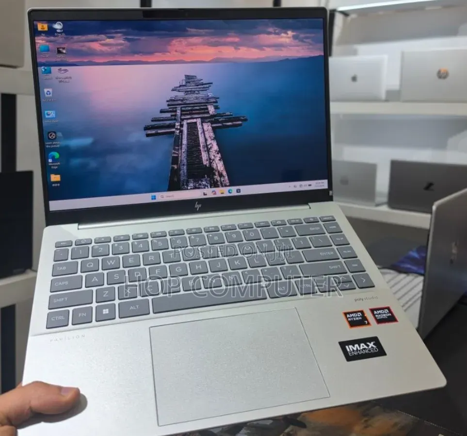 New Laptop HP Pavilion 14 32GB AMD Ryzen 7 SSD 1T