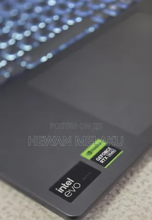 New Lenovo Yoga Pro 9i Aura Edition 32GB Intel Core Ultra 9 SSD 1T