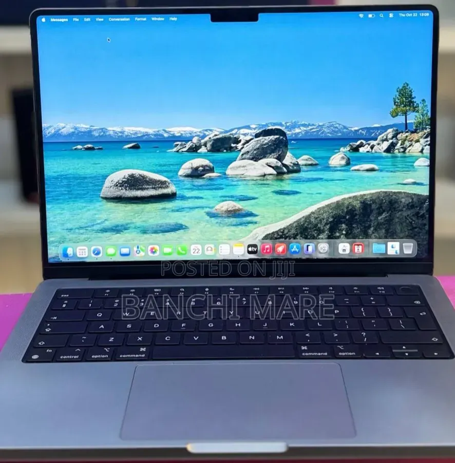 New Laptop Apple MacBook Pro 2021 M1 16GB Apple M1 SSD 512GB