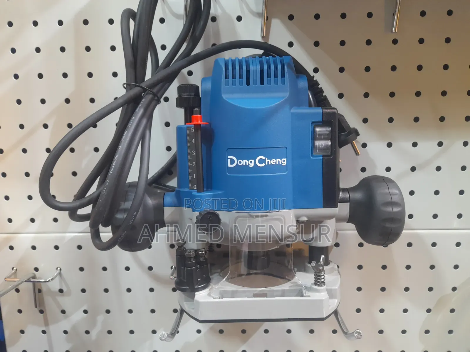 Dong Cheg Router 900W