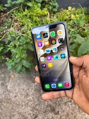 New Apple iPhone 11 64 GB Black