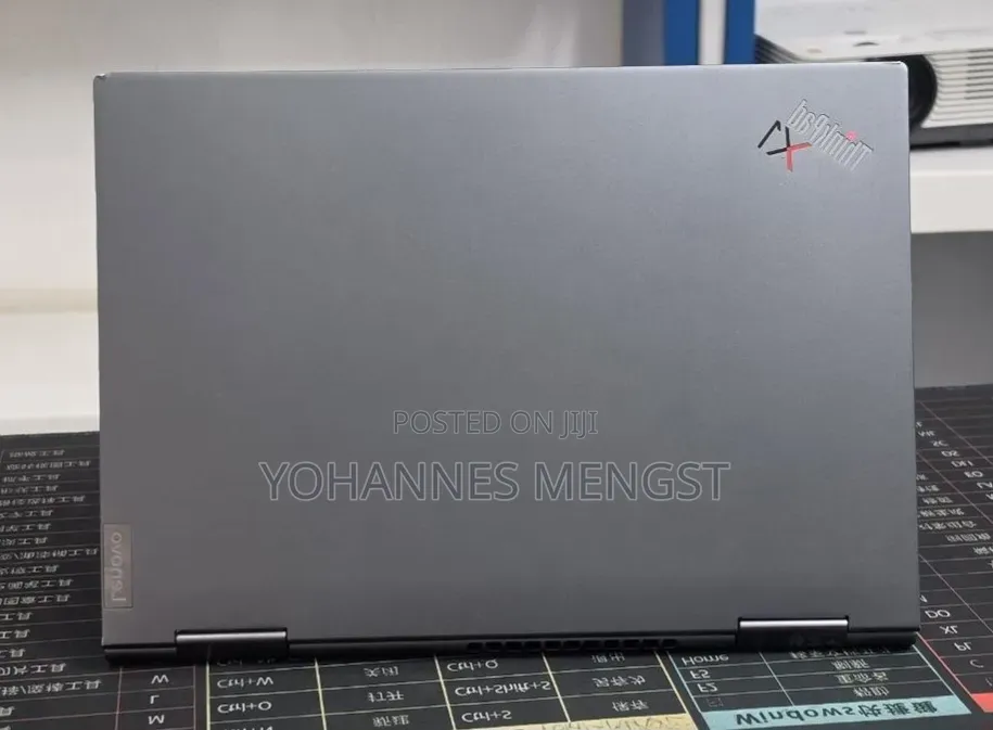 New Laptop Lenovo ThinkPad X1 Yoga 16GB Intel Core i5 SSD 512GB