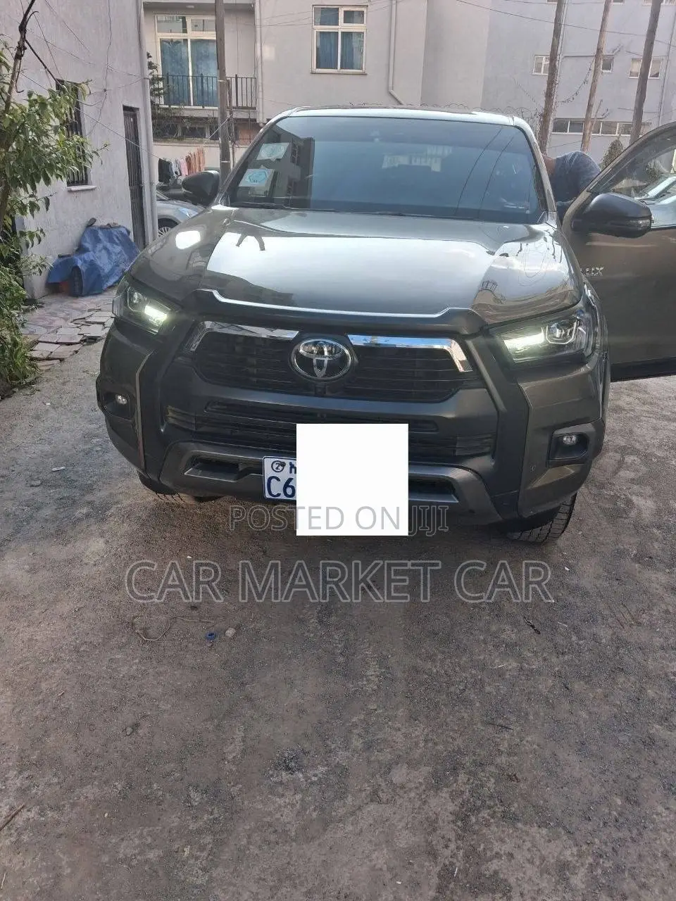 Toyota Hilux Revo Double Cab Deisel 2.8 AWD 2022 Gray
