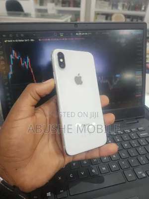 Apple iPhone X 256 GB White