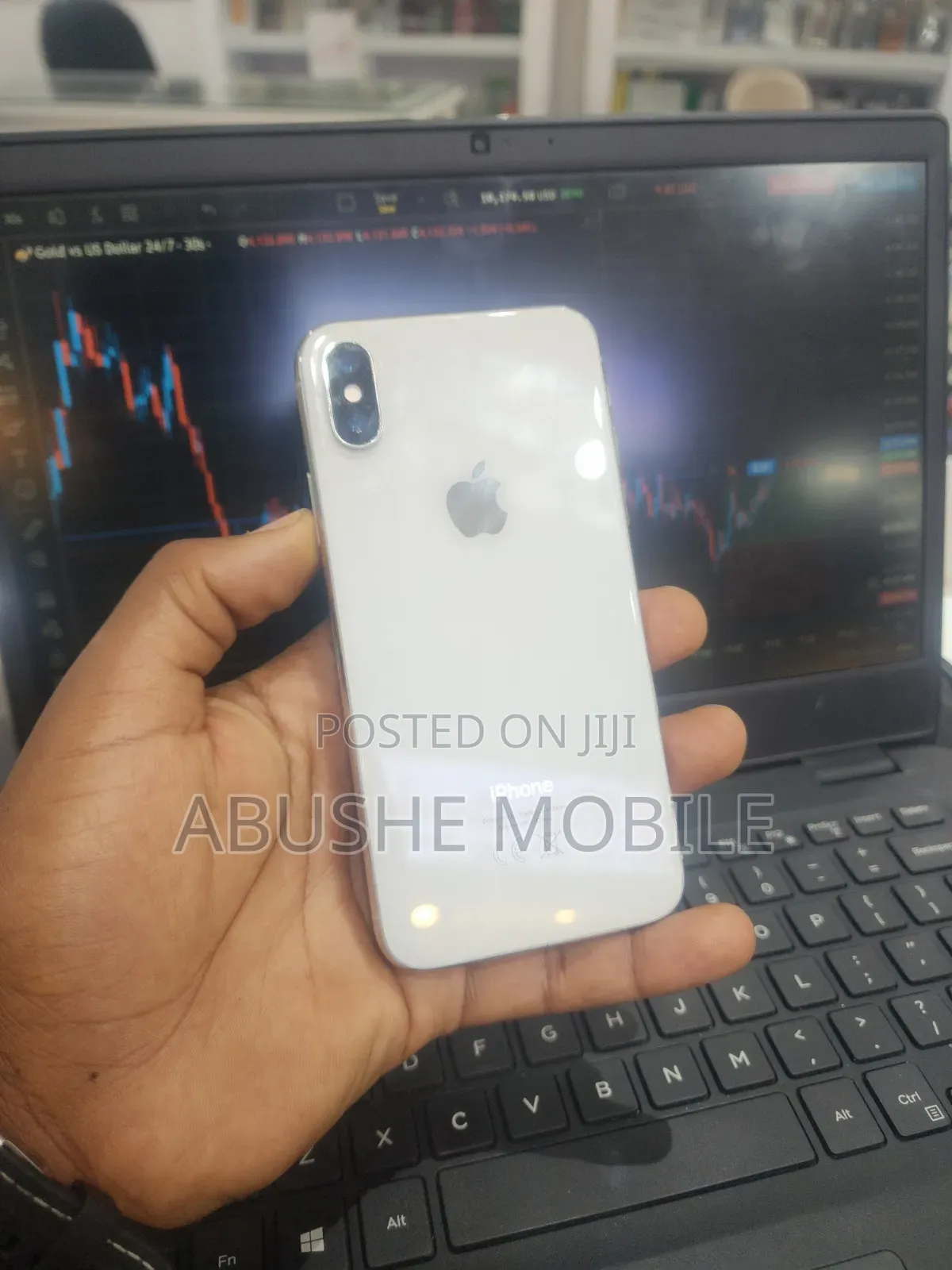 Apple iPhone X 256 GB White