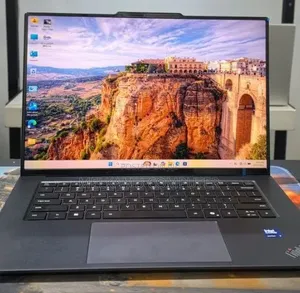 New Laptop Lenovo ThinkPad 13 32GB Intel Core Ultra 7 SSD 1T