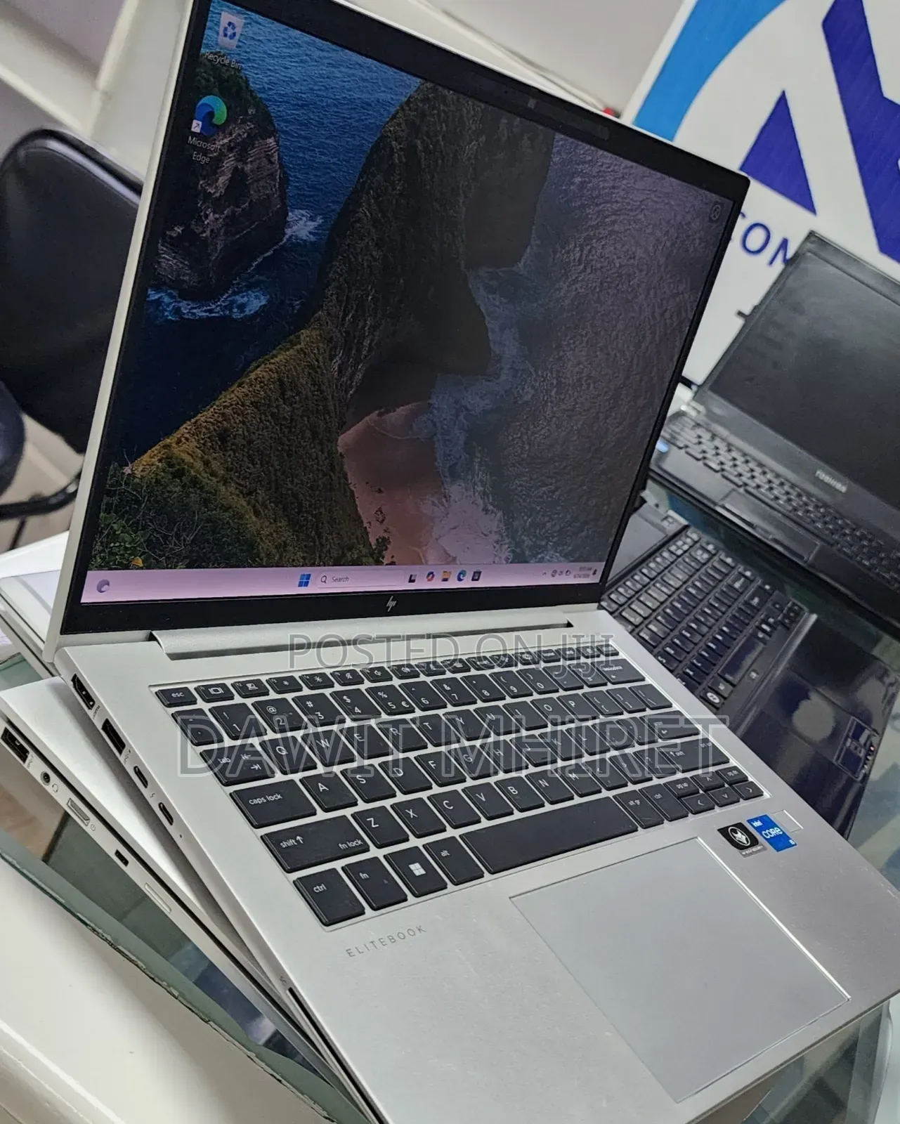 New Laptop HP EliteBook 840 G9 16GB Intel Core i7 SSD 512GB