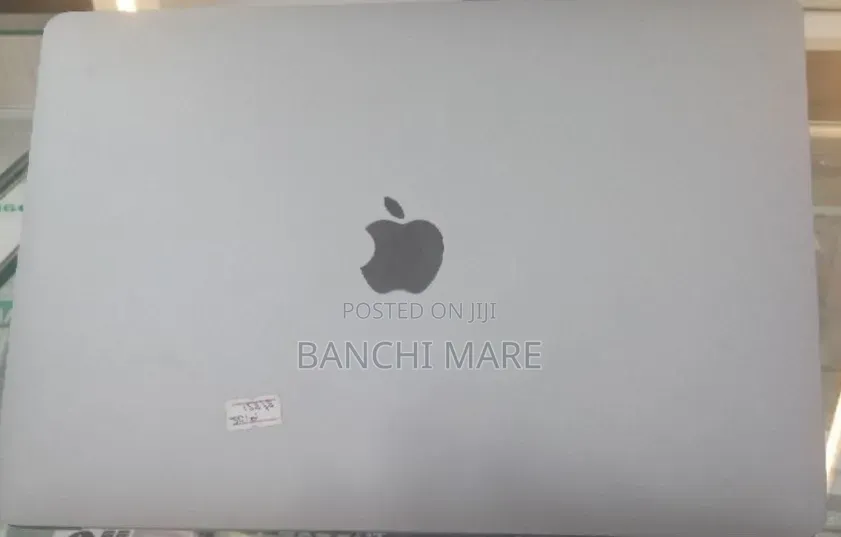 New Laptop Apple MacBook Pro 2019 8GB Intel Core i5 SSD 128GB