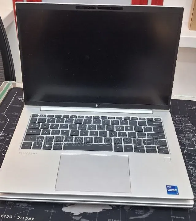 New Laptop HP EliteBook 840 G11 16GB Intel Core Ultra 7 SSD 512GB