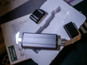 High-Speed Dual Interface, USB-A & Type-C, Multi-Function SD/TF