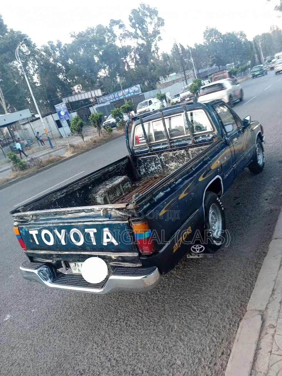 Toyota Hilux 1600 SWB 1984 Blue