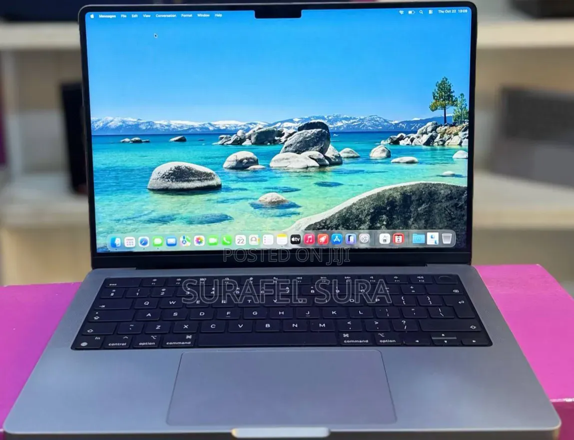 New Laptop Apple MacBook Pro 2021 M1 16GB Apple M1 Pro SSD 512GB
