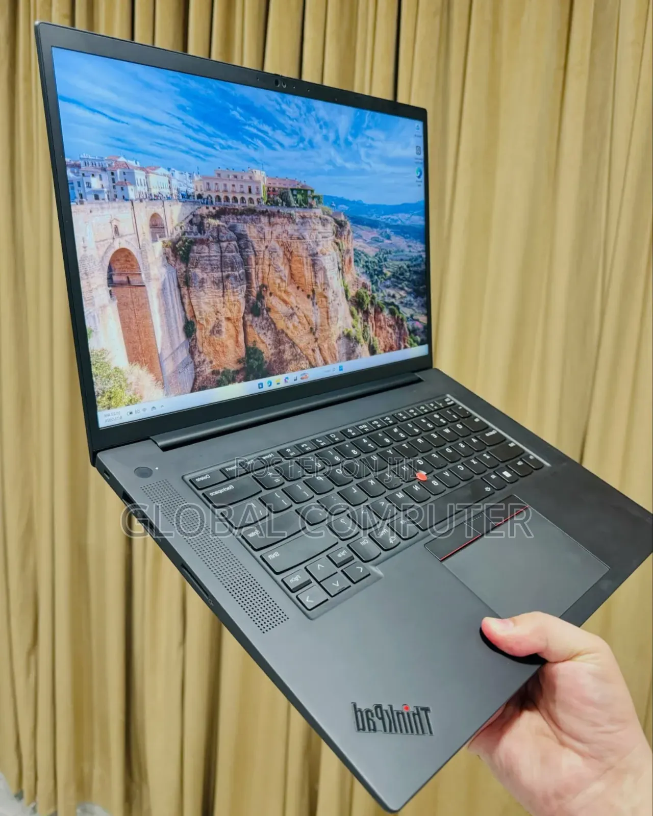 Laptop Lenovo ThinkPad T14s Gen 2 16GB Intel Core i5 SSD 512GB