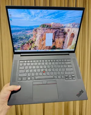 Laptop Lenovo ThinkPad T14s Gen 2 16GB Intel Core i5 SSD 512GB