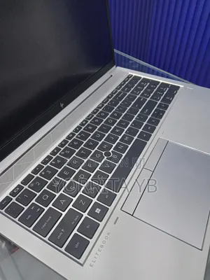New Laptop HP EliteBook 850 G8 16GB Intel Core i7 SSD 512GB