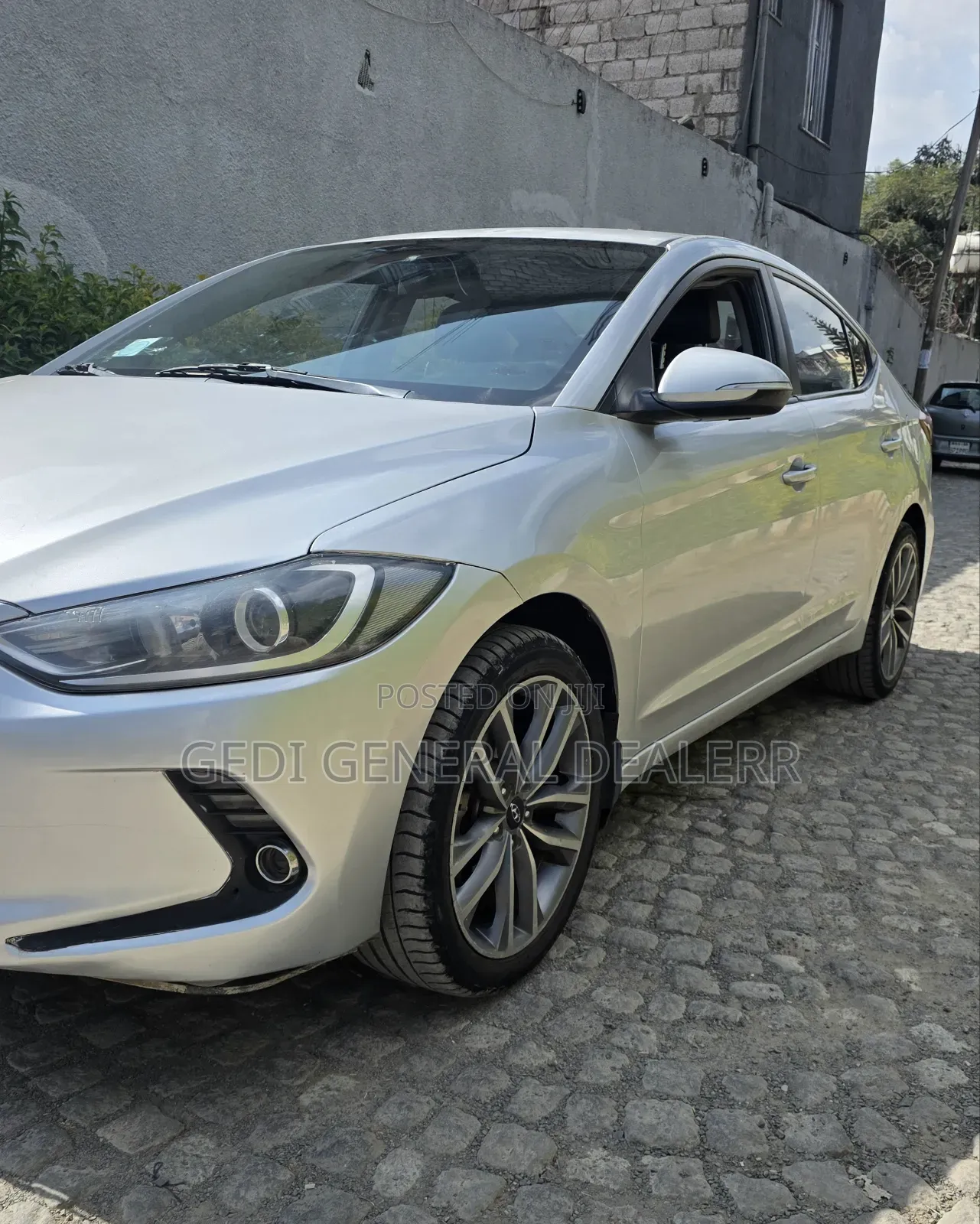 Hyundai Avante 2016 Silver