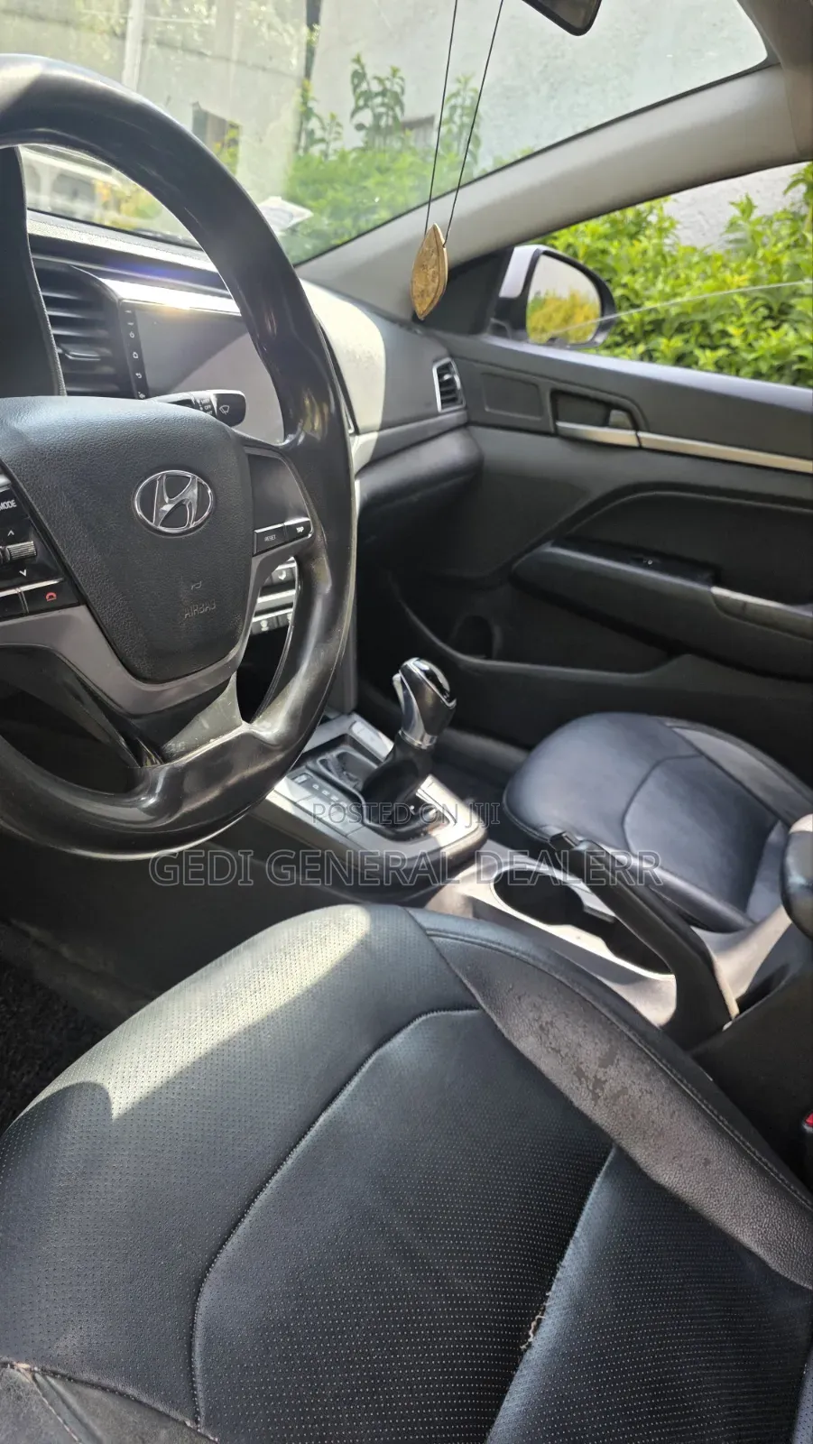 Hyundai Avante 2016 Silver