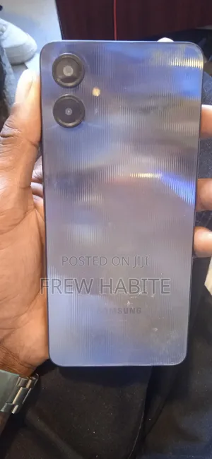 Samsung Galaxy A06 64 GB Black