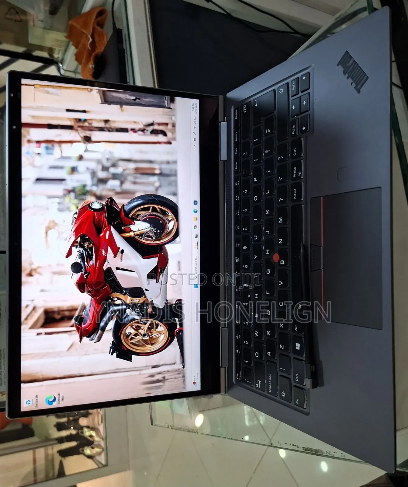 New Laptop Lenovo ThinkPad X1 Yoga 16GB Intel Core i7 SSD 512GB