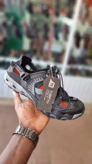 Turf High Master Quality Smooth Shoes for You