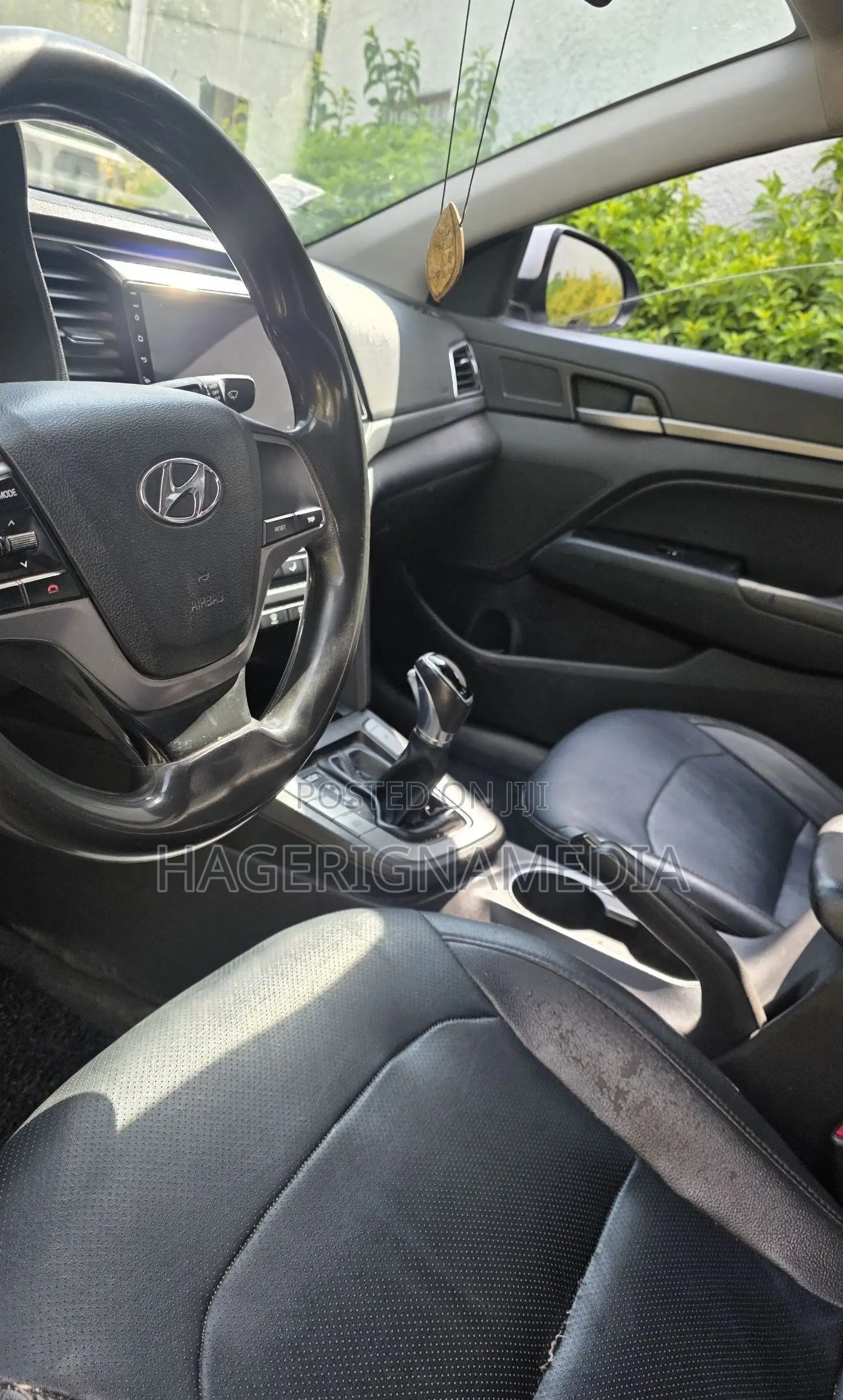 Hyundai Avante 2016 Silver
