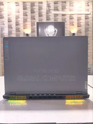 New Laptop Lenovo Legion 9 32GB AMD Ryzen 9 SSD 32GB