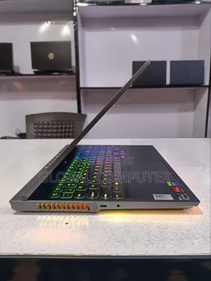 New Laptop Lenovo Legion 9 32GB AMD Ryzen 9 SSD 32GB