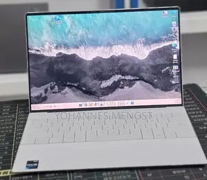 New Laptop Dell XPS 13 16GB Intel Core i7 SSD 512GB