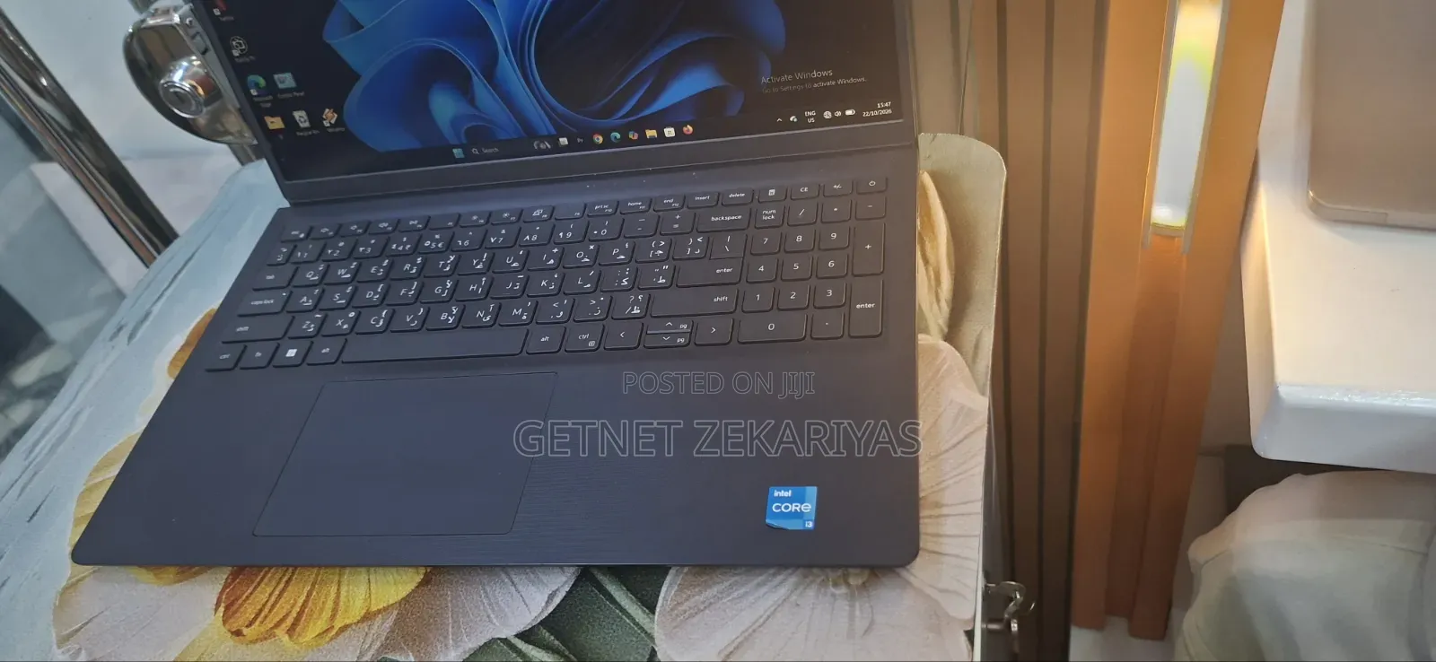 New Laptop Dell Vostro 3520 8GB Intel Core i3 SSD 512GB