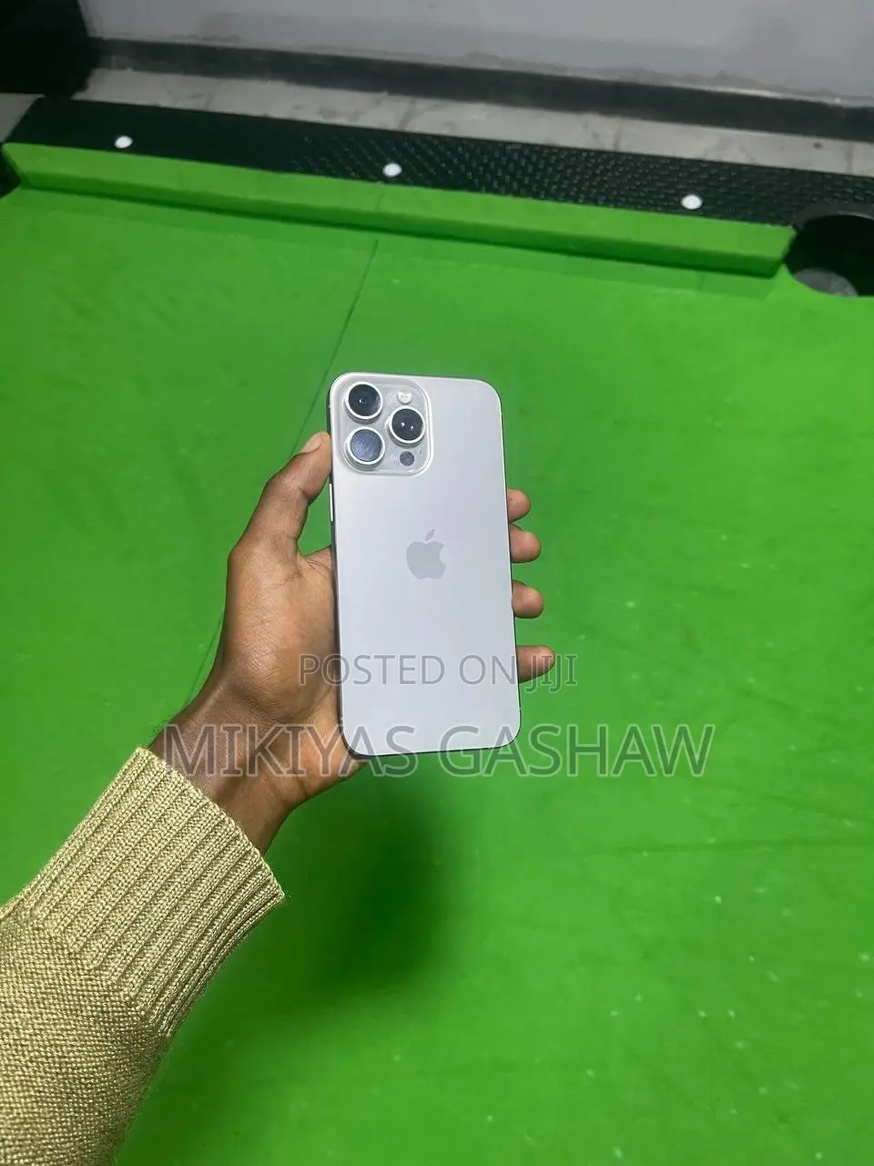Apple iPhone 15 Pro Max 256 GB Silver