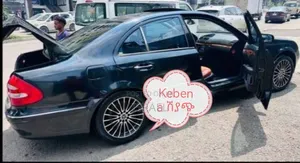 Mercedes-Benz E200 2004 Black