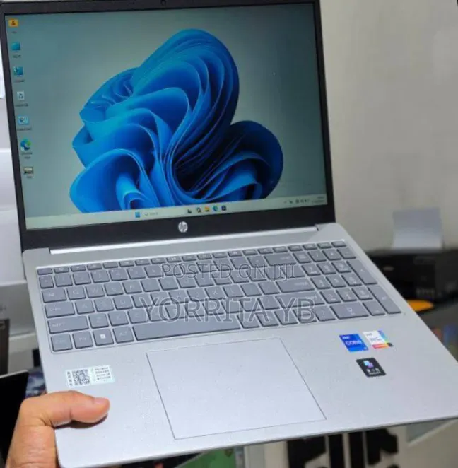 New Laptop HP Stream Notebook 16GB Intel Core i7 SSD 1T