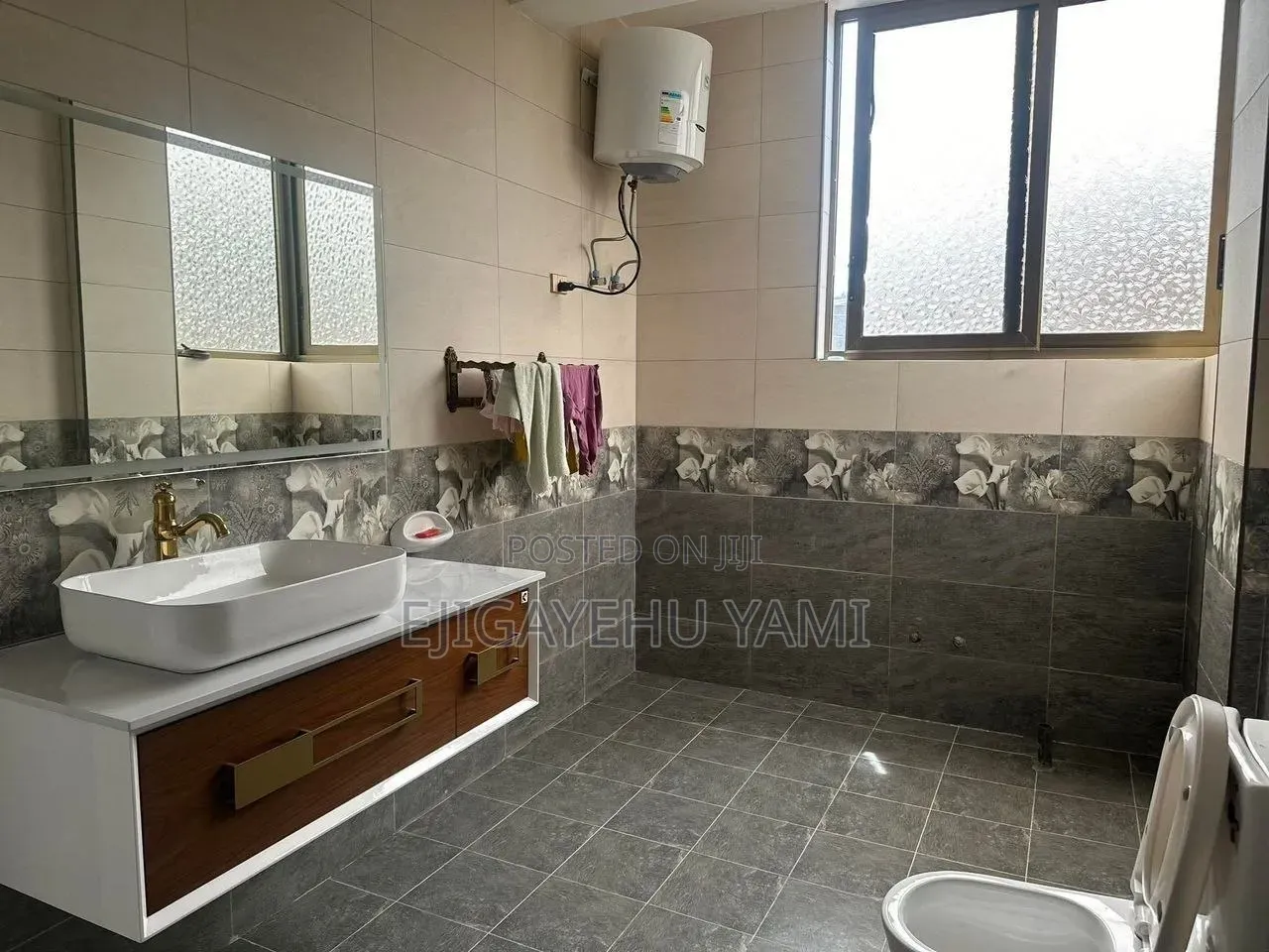 Furnished 4bdrm Duplex in B+G+1, Bole for sale