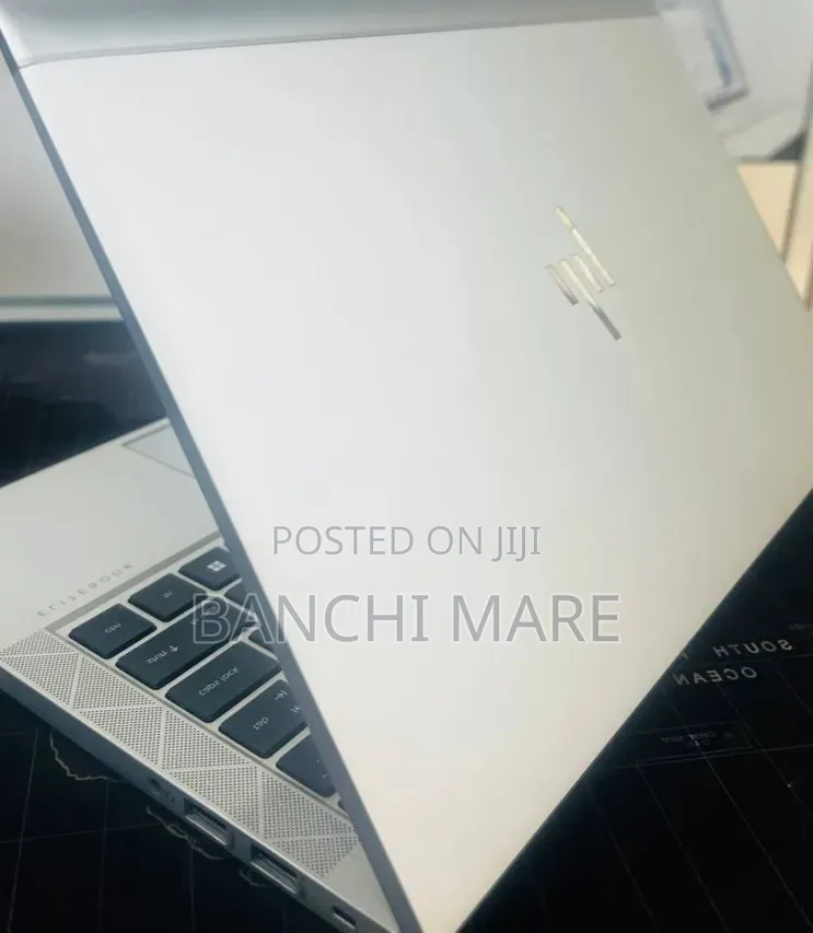 New Laptop HP EliteBook 840 G8 16GB Intel Core i5 SSD 512GB