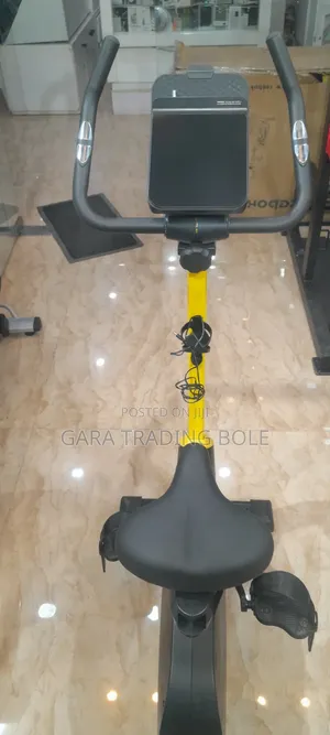ሪቦክ FR30 Exercise Bike – ለቤት እና ለጂም ተስማሚ