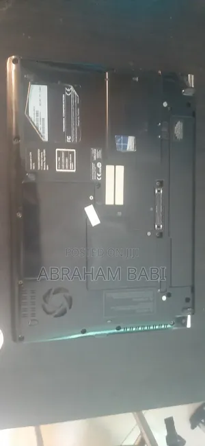 Laptop Toshiba Portege R930 4GB Intel Core i5 HDD 1T