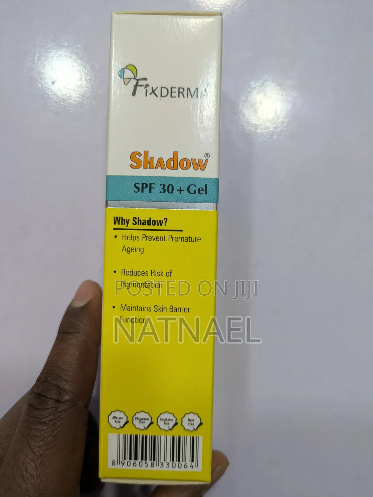 Shows Fixderma Shadow SPF 30+ Gel Sunscreen Boxes