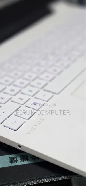 New Laptop HP Victus 16 16GB AMD Ryzen 7 SSD 1T
