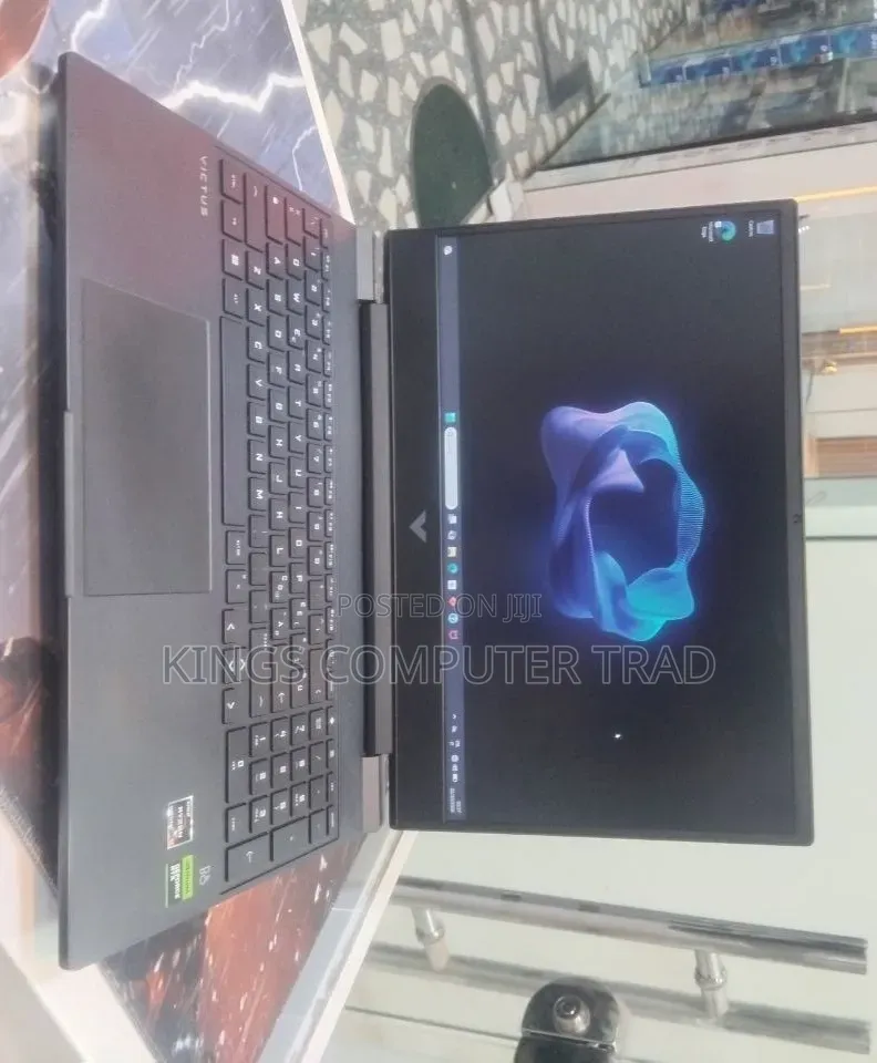 New Laptop HP Victus 16 16GB AMD Ryzen 5 SSD 512GB