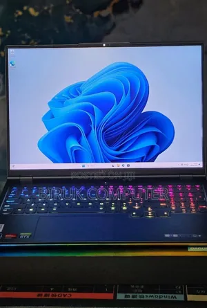 New Laptop Lenovo Legion 9 32GB AMD Ryzen 9 SSD 1T