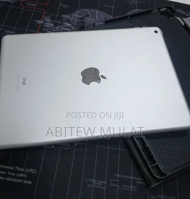 New Apple iPad 10.2 (2019) 256 GB Silver