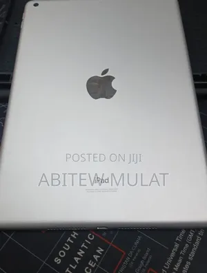 New Apple iPad 10.2 (2019) 256 GB Silver