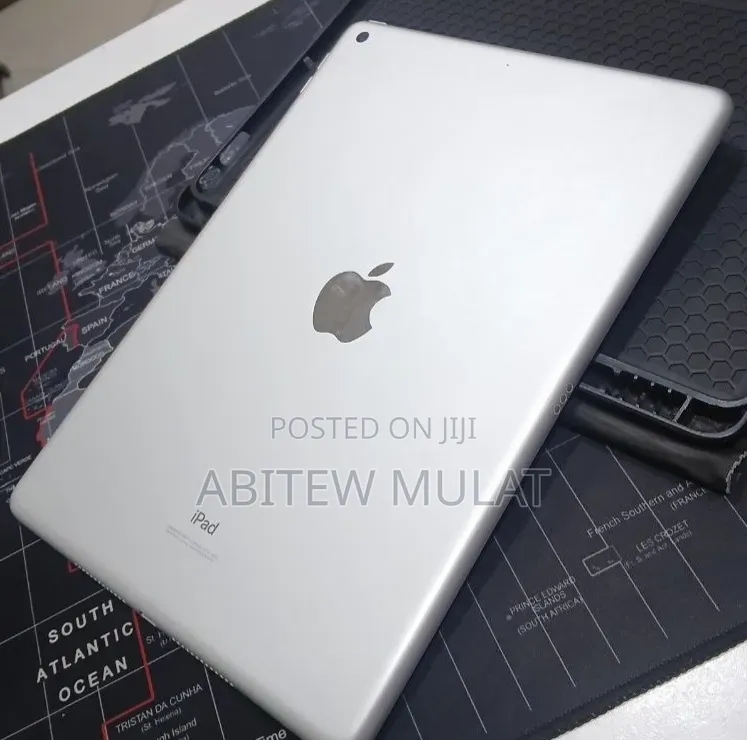 New Apple iPad 10.2 (2019) 256 GB Silver