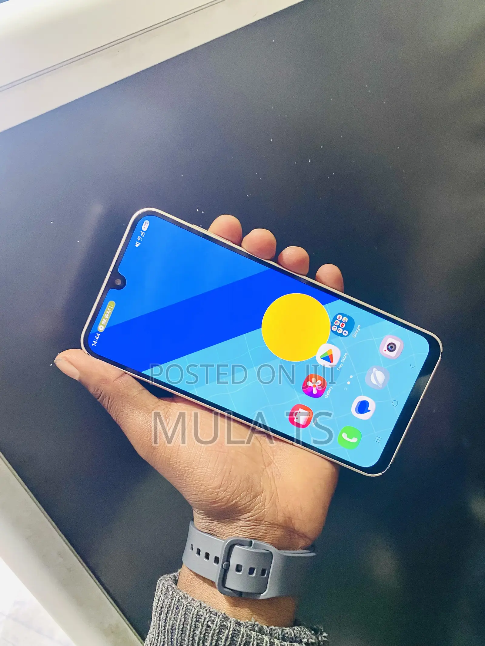 Samsung Galaxy M16 128 GB