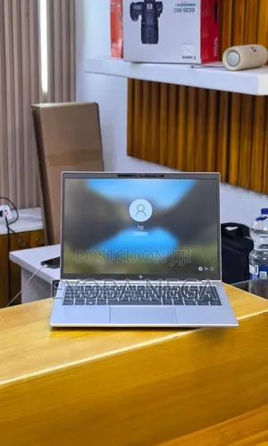 New Laptop HP EliteBook 830 16GB Intel Core i5 SSD 512GB