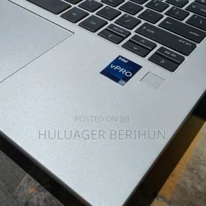 New Laptop HP EliteBook 840 G9 16GB Intel Core i5 SSD 512GB