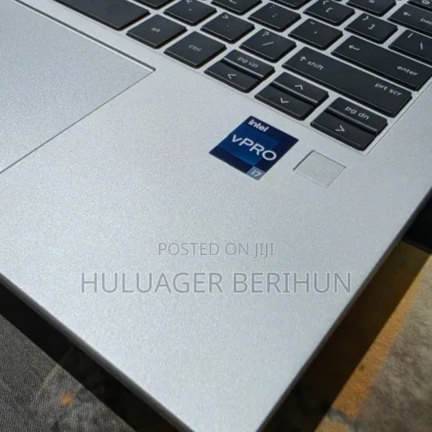 New Laptop HP EliteBook 840 G9 16GB Intel Core i5 SSD 512GB