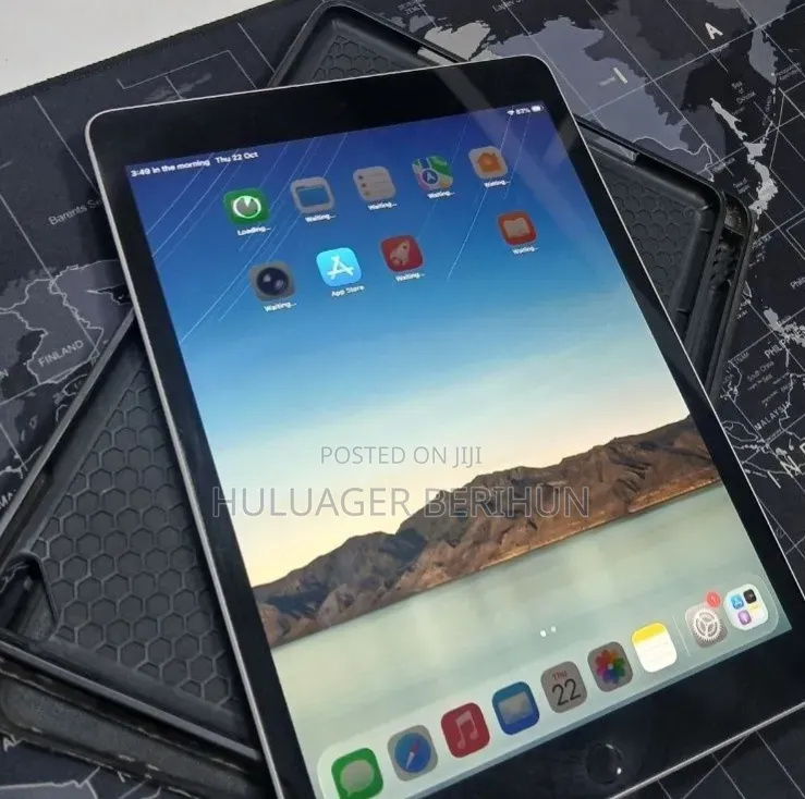 New Apple iPad 10.2 (2021) 256 GB Blue