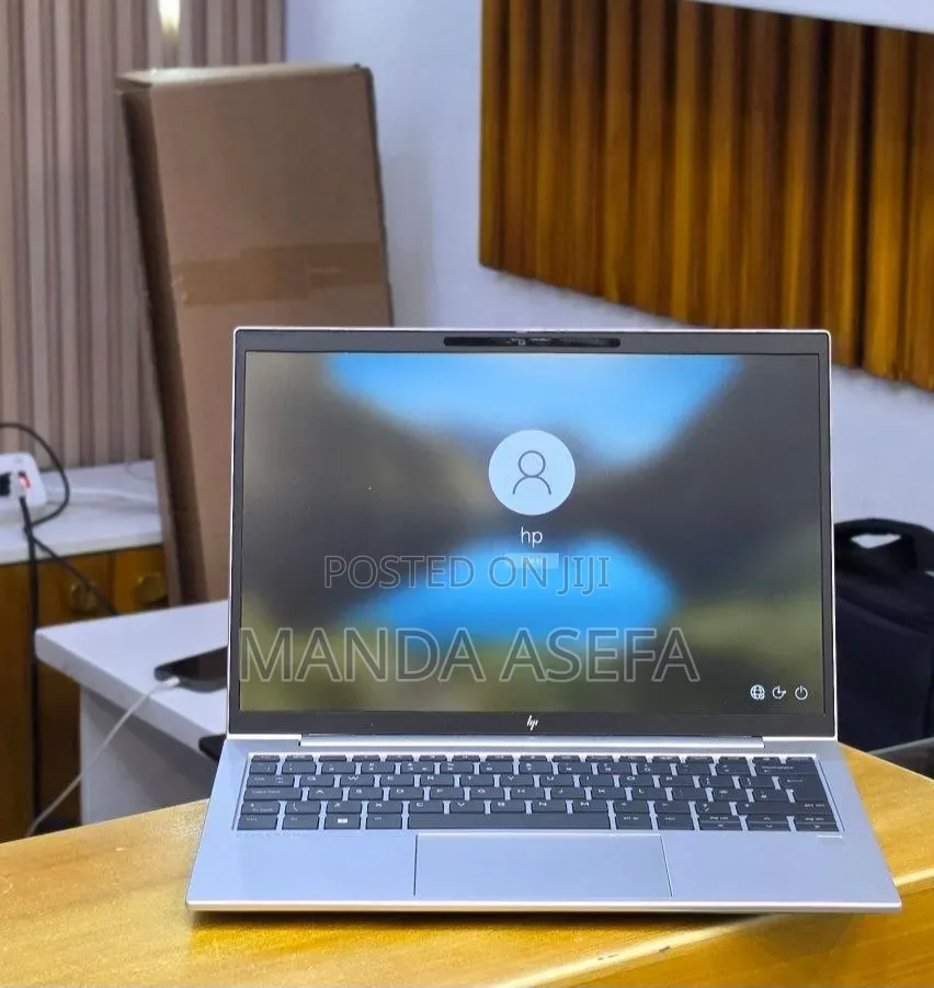 New Laptop HP EliteBook 830 16GB Intel Core i5 SSD 512GB