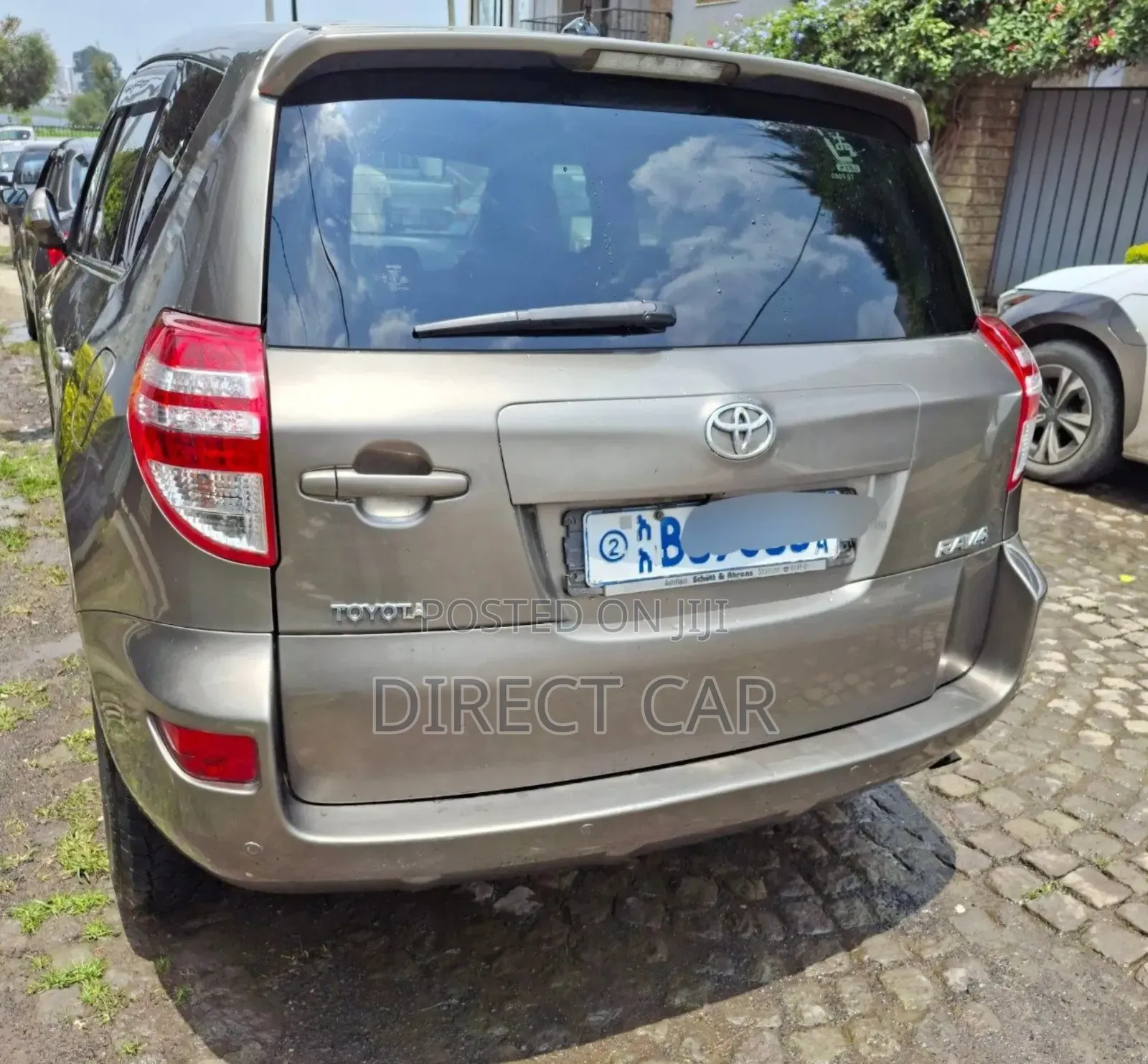 Toyota RAV4 2011 Silver